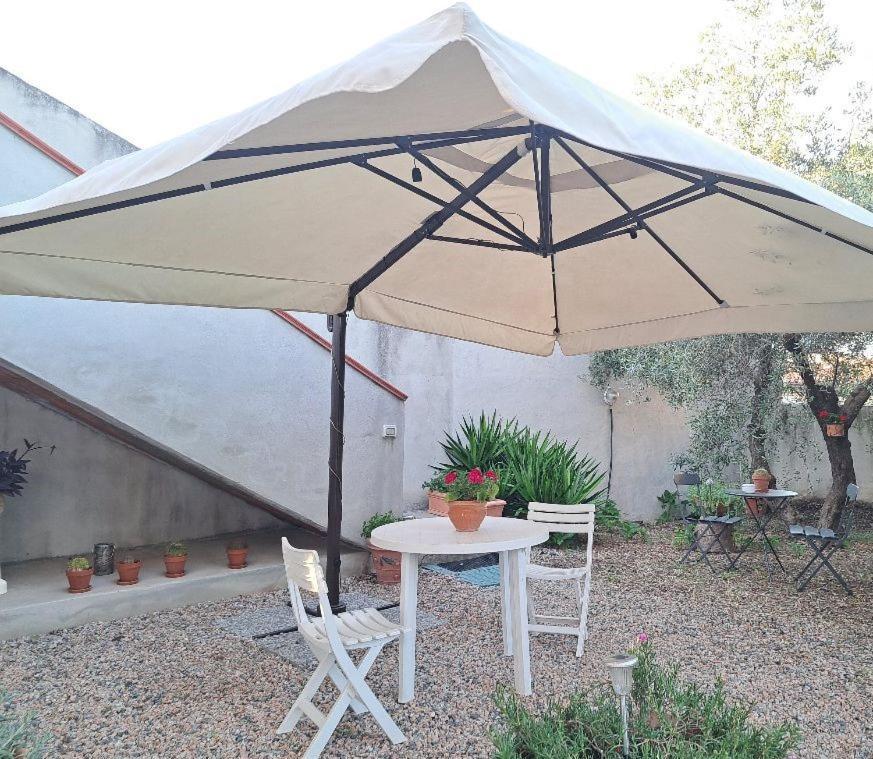 Il Profumo Di Ginestre Olbia Exterior foto